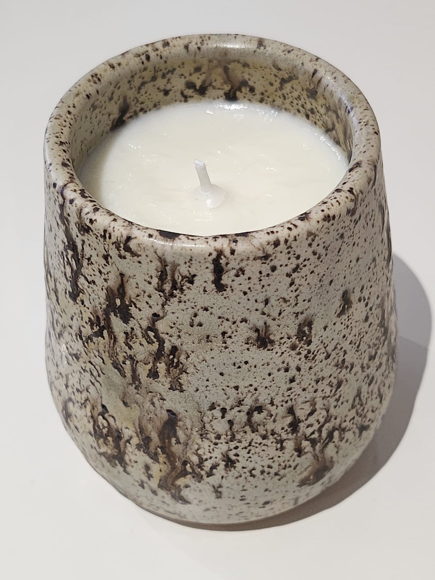 Winter Wood Glaze, Fresh Linen Scented Candle