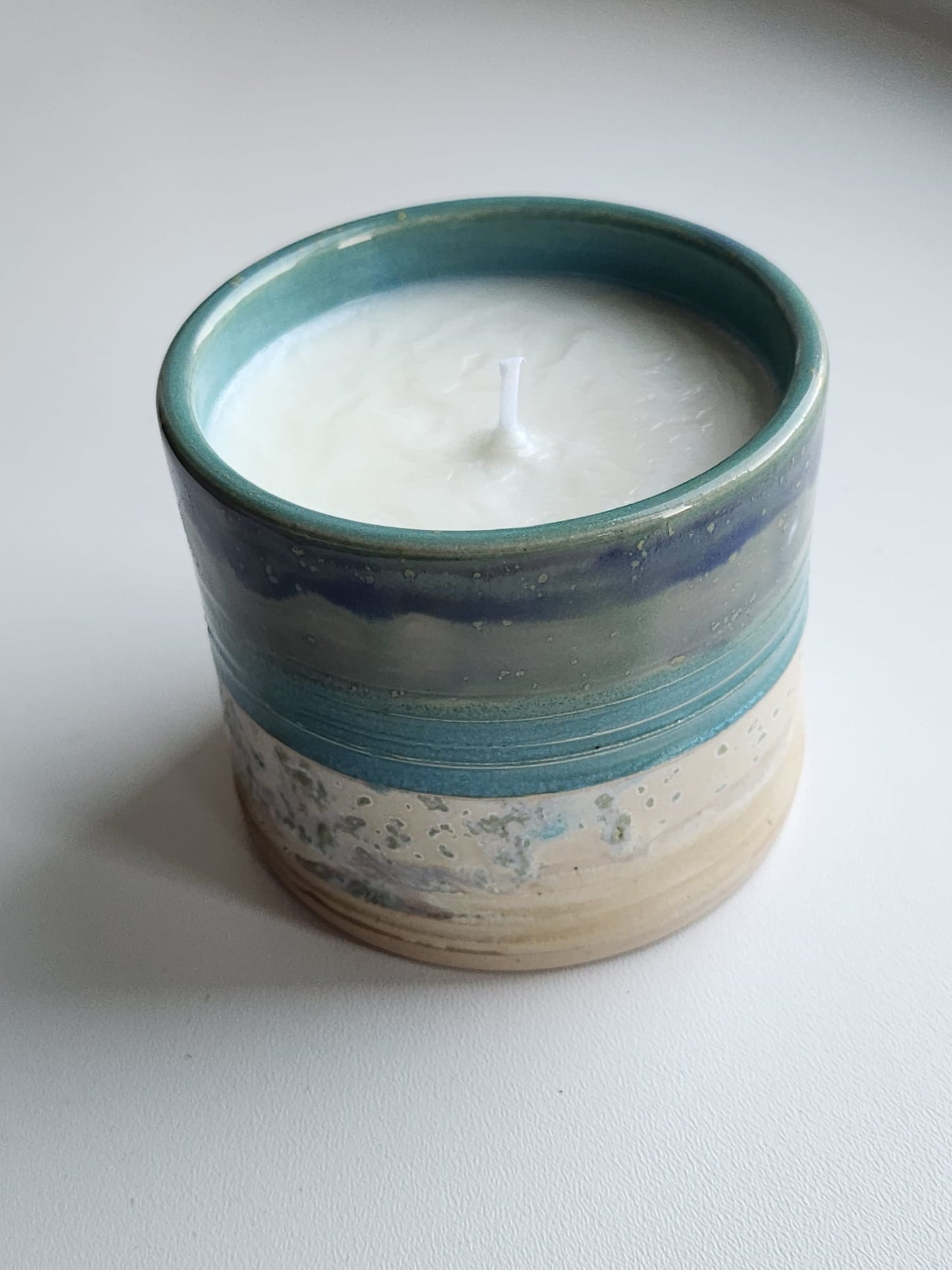 Beach Glaze, Fresh Linen Scented Candle